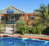 COMFORT INN COACH AND BUSHMANS - Accommodation Coffs Harbour