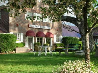 Brassey Of Canberra - Accommodation Coffs Harbour 0