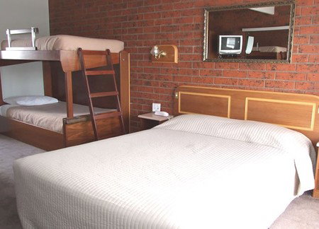 Abbotswood Motor Inn - Accommodation Coffs Harbour 1