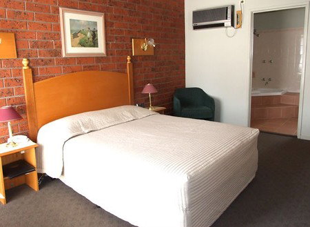 Abbotswood Motor Inn - Accommodation Coffs Harbour 2