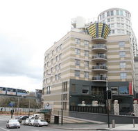 Seasons Darling Harbour - Accommodation Coffs Harbour