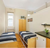 Cambridge Lodge - Accommodation Coffs Harbour