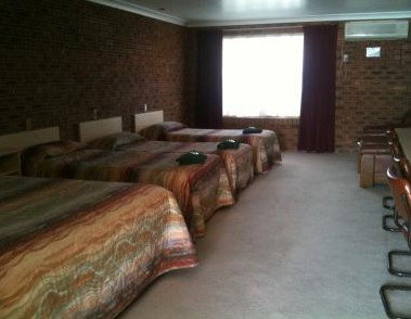 Town And Country Motor Inn Cobar - Accommodation Coffs Harbour 3