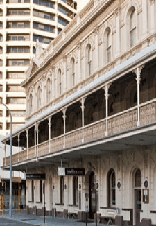 The Melbourne Hotel - Accommodation Coffs Harbour