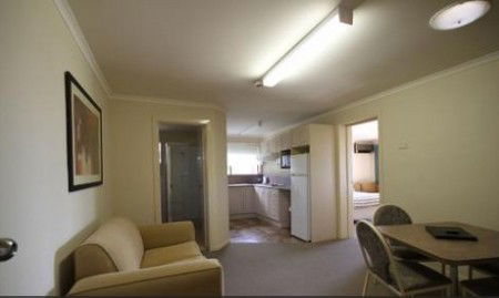Araluen Motor Lodge - Accommodation Coffs Harbour 0