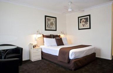 Central Caleula Motor Lodge - Accommodation Coffs Harbour 2