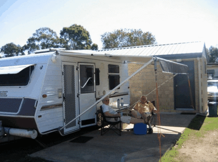 Glenlodge Caravan Village - Accommodation Coffs Harbour