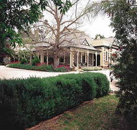 The Lodge Country House - Accommodation Coffs Harbour