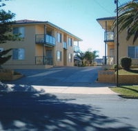 AA Madalena Court Holiday Apartments - Accommodation Coffs Harbour