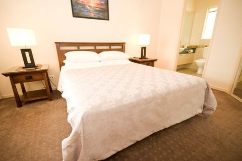 Trinity Waters Apartments - Accommodation Coffs Harbour 4