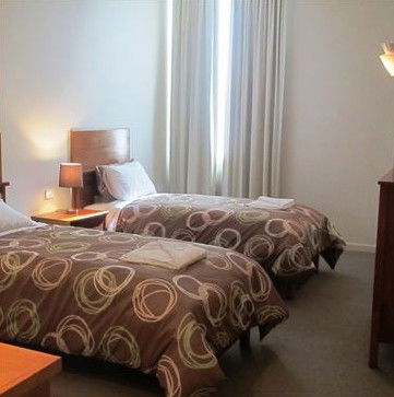 The Plough Hotel - Accommodation Coffs Harbour 1