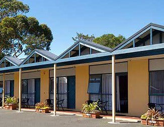 Mornington Motel - Accommodation Coffs Harbour 1