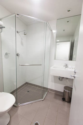 Y Hotel Hyde Park - Accommodation Coffs Harbour 4