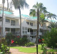 Camargue Beachfront Apartments - Accommodation Coffs Harbour