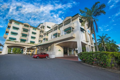 Cairns Sheridan Hotel - Accommodation Coffs Harbour 0