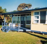 Eskavy Beach House - Accommodation Coffs Harbour