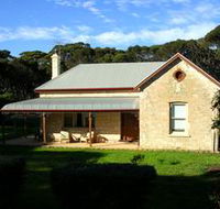 Dudley Villa - Accommodation Coffs Harbour
