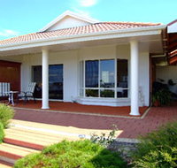 Close Encounters Bed and Breakfast - Accommodation Coffs Harbour