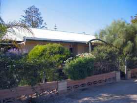 Smoky Bay Seaside Cottage - Accommodation Coffs Harbour 0