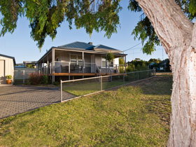 Serenity Holiday House - Accommodation Coffs Harbour 0