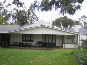 Naracoorte Cottages - Pinkerton Hill - Accommodation Coffs Harbour 0