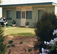 Oaklands Fishing Cottage - Accommodation Coffs Harbour