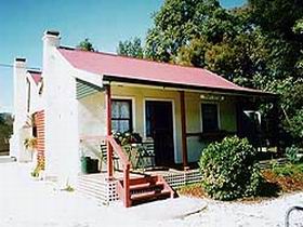 Trinity Cottage - Accommodation Coffs Harbour 0