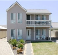 Rocks Retreat Holiday House - Accommodation Coffs Harbour