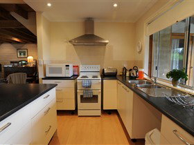 Brownlow SA Accommodation Coffs Harbour