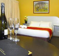 Victoria Hotel - Strathalbyn - Accommodation Coffs Harbour