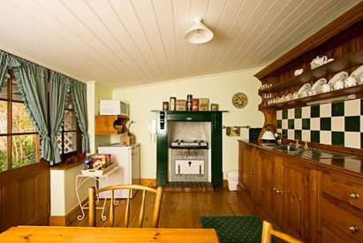 Sarah's Cottage - Accommodation Coffs Harbour 5