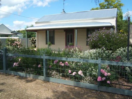 Willowbrook Cottages - Accommodation Coffs Harbour 2