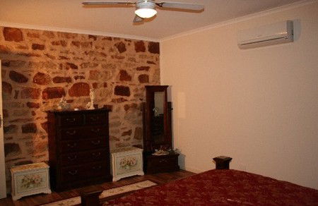 Meaney's Rest - Accommodation Coffs Harbour 5