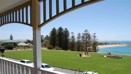 Port Elliot Beach House YHA - Accommodation Coffs Harbour 6