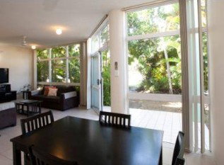 Tropical Nites - Accommodation Coffs Harbour 5