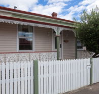 Newdegate House - Accommodation Coffs Harbour