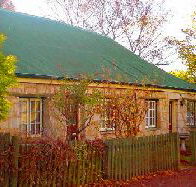 Colonial Cottages of Ross - Captain Samuels Cottage - Accommodation Coffs Harbour