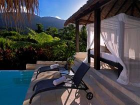 Executive Retreats - Shangri-La - Accommodation Coffs Harbour 0
