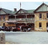 Man-O-Ross Hotel - Accommodation Coffs Harbour