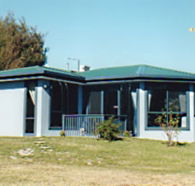 Homelea Accommodation Spa Cottage and Apartments - Accommodation Coffs Harbour