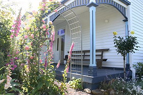 Devonport Bed & Breakfast - Accommodation Coffs Harbour 0