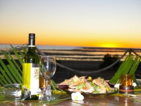 End Of The Road Motel - Accommodation Coffs Harbour 0