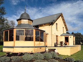 West Kentish TAS Accommodation Coffs Harbour