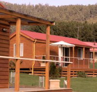 Maydena Country Cabins Accommodation  Alpaca Stud - Accommodation Coffs Harbour