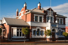 Old Bank B&B - Accommodation Coffs Harbour 0