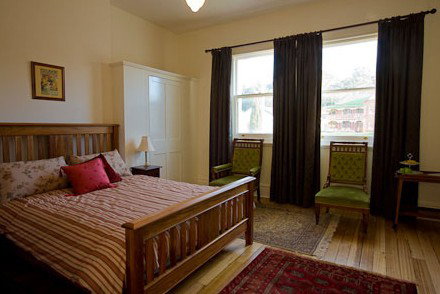 Old Bank B&B - Accommodation Coffs Harbour 2