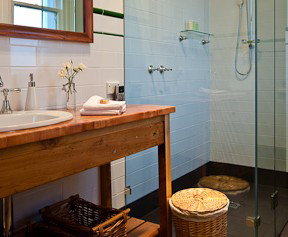 Old Bank B&B - Accommodation Coffs Harbour 4