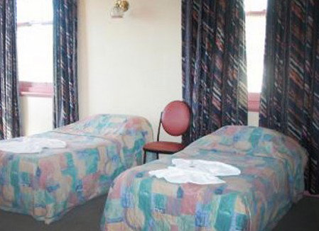 Formby Hotel - Accommodation Coffs Harbour 1