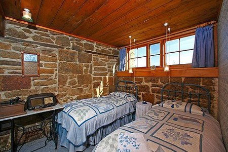 Forget-Me-Not Cottage - Accommodation Coffs Harbour 5