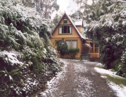 Woodbridge Hill Cottage - Accommodation Coffs Harbour 1